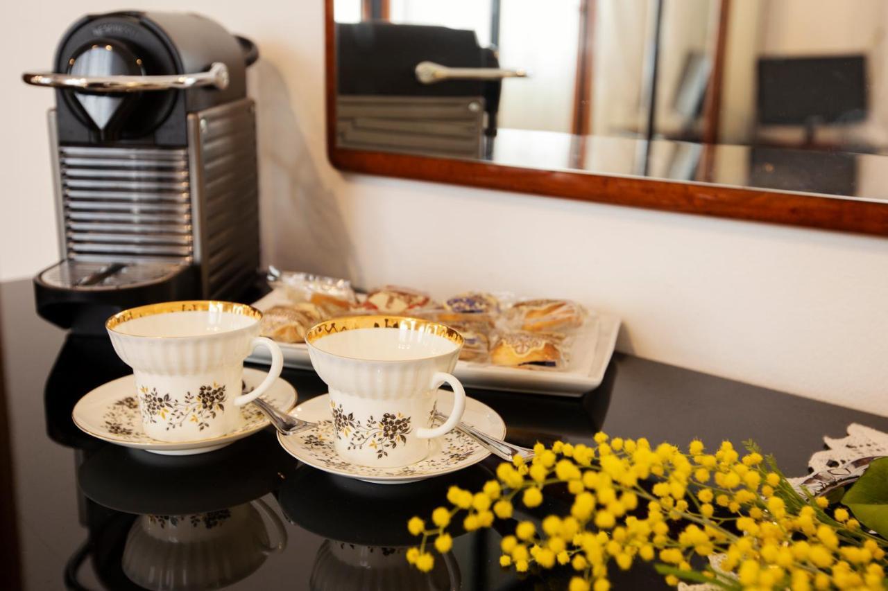 Room Cavour, Nearby Cinqueterre Специя Екстериор снимка